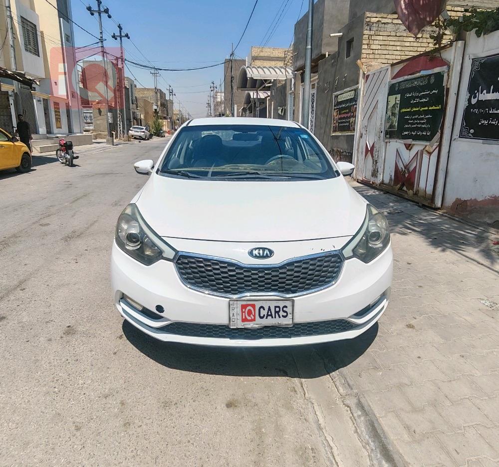 كيا سيراتو